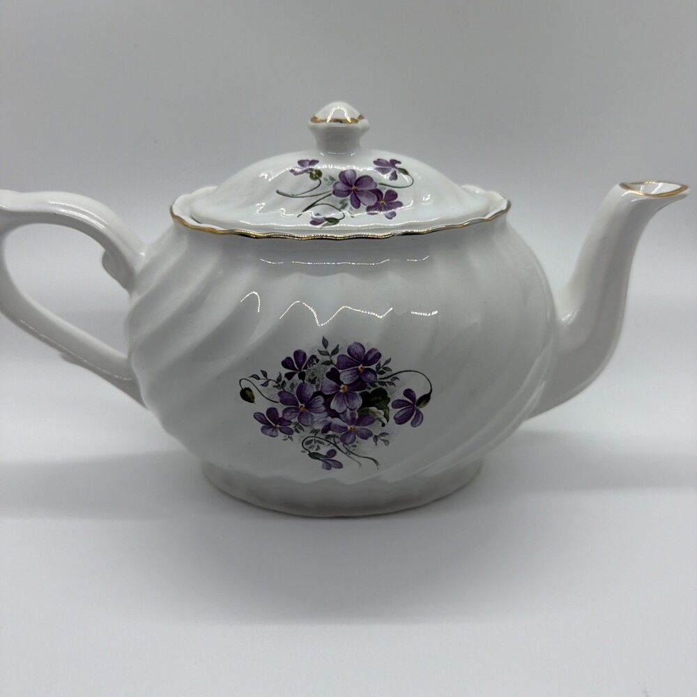 Arthur Wood & Son - 6432 - Violets Small Teapot - England